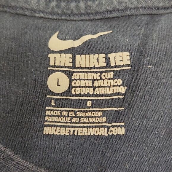The Nike Tee T-shirt L - Picture 4 of 4